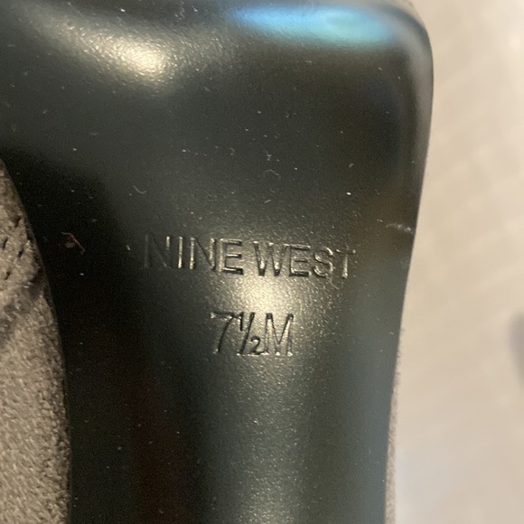 Nine West Grey Suede over the knee high heel boots. Size 7.5 - Picture 3 of 3